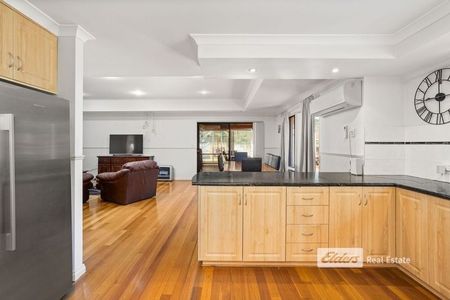 8 Dwyer Street - Photo 3