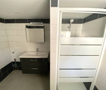 Location Appartement 2 pièces 42m² - Photo 4