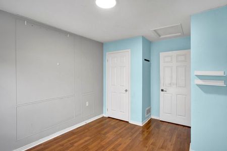 For Lease - 58 Avenue Street Unit# Upper, Oshawa, Ontario - Photo 4