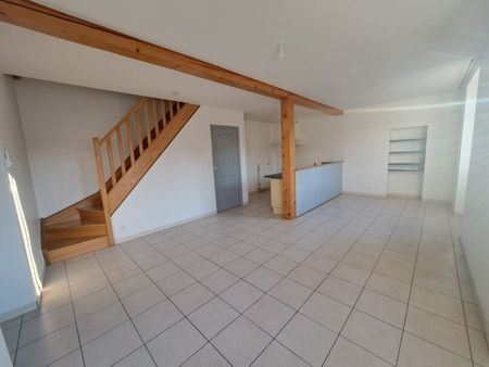 Maison/Villa À Louer 3 Pièces , 71 M² - Photo 4