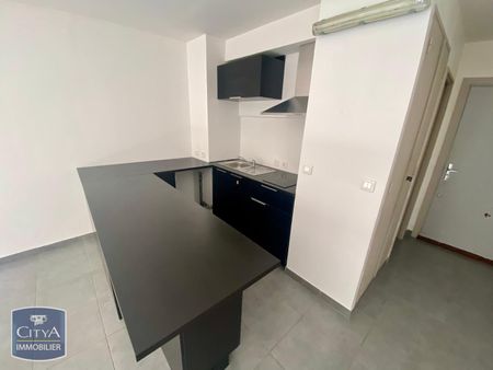 Location Appartement 1 pièce 25m² TOULON 83000 - Photo 2