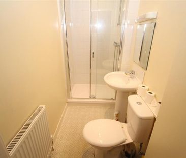 1 bedroom flat to rent - Photo 6