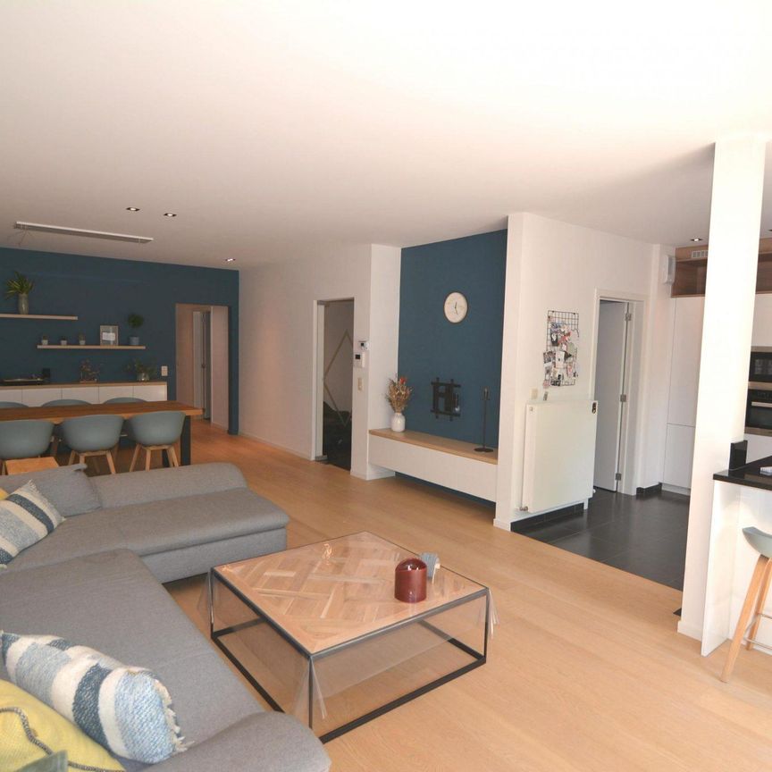 Luxueus gelijkvloers appartement in het centrum van Turnhout - Photo 1