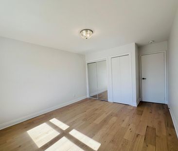 For Lease - 906 Marinet Crescent Unit# MAIN, Pickering, Ontario - Photo 2