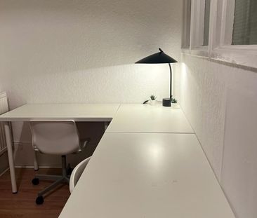 Room in a Shared House, Earlham Grove, E7 - Photo 5