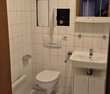 Idyllische 2-Raum-Dachgeschosswohnung im beliebten Damenviertel in ... - Foto 6