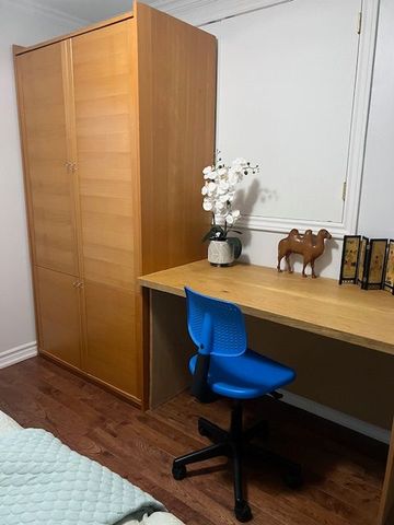 For Lease - 2 Grittani Lane, Toronto, Ontario - Photo 3