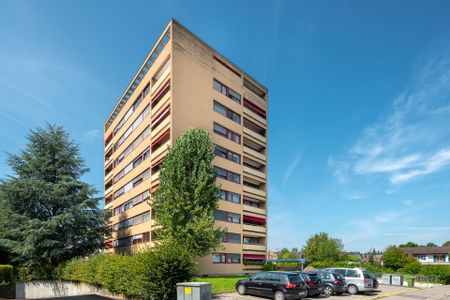 Your new home in a central but quiet residential area! - Photo 3