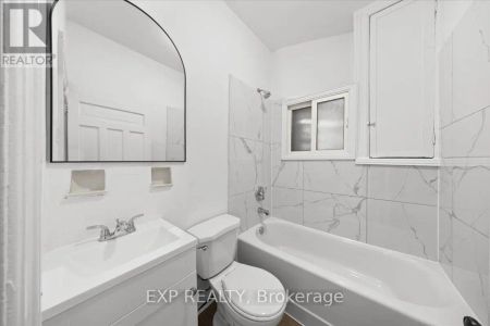 3 - 484 GILMOUR STREET - Photo 2