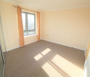 Quayside Drive, Colchester - Photo 6