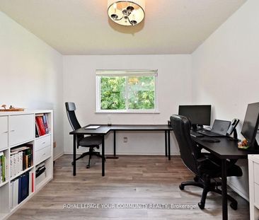 For Lease - 304 Maciver Boulevard, Newmarket, Ontario - Photo 2