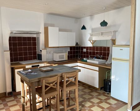 Location Maison 3 pièces 78m² MONTREVAULT SUR EVRE 49110 - Photo 4