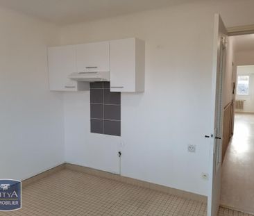 Location Appartement 3 pièces 80m² ST NAZAIRE 44600 - Photo 3