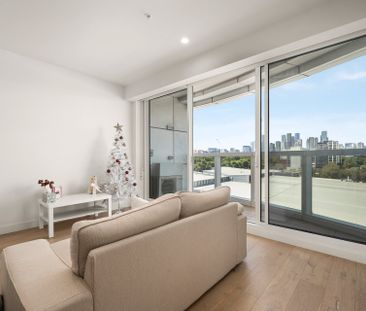 A Window To The City - Photo 1