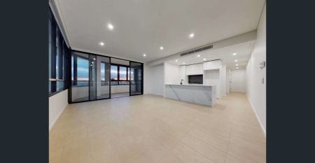 Contemporary 2-Bedroom Apartment with Winter Garden in Melrose Park Village - Photo 2