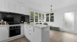 Renovated 3-Bedroom Home - Move-In Ready - Photo 3