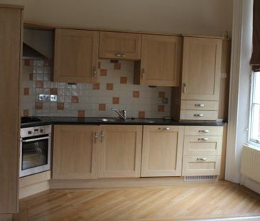 2 bedroom flat to rent - Photo 6