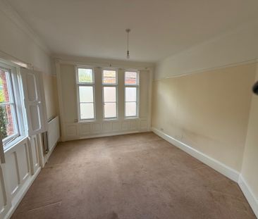 Unfurnished One Bedroom Apartment to Rent In Godalming - Photo 3