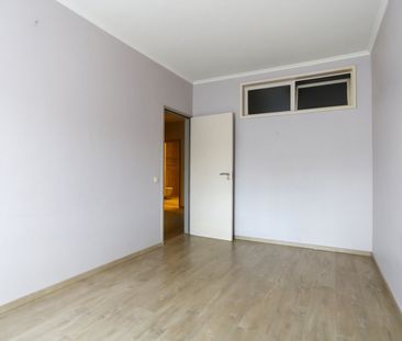 Ruim appartement met 2 slpks en garage hartje Beveren - Foto 1