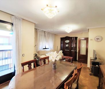 Piso de alquiler en Travesia Cuarta, Tejares - Chamberí - Alcades - Photo 2