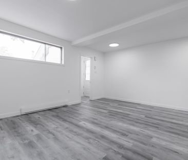 9161 Rue Bayne, #A - Photo 4