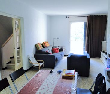 Location Maison 4 pièces 94m² CABRIES 13480 - Photo 1