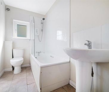 3 bedroom house to rent - Photo 2