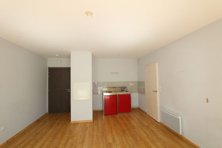 Location Appartement 2 pièces 44m² NANTES 44300 - Photo 3