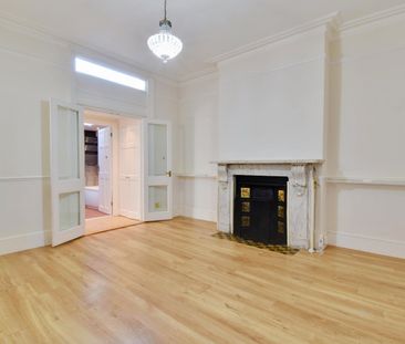2 bedroom maisonette to rent - Photo 4