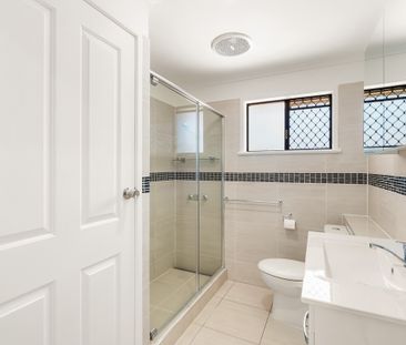 54 Charles Hodge Avenue, Mount Pleasant QLD 4740 - House For Rent |... - Photo 1