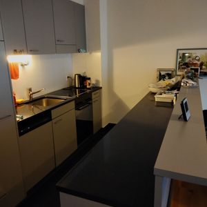 Confortable appartement de 2.5 pièces avec vue - Photo 2