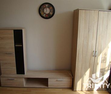 Na prenájom kompletne prerobená garsónka v Nových Zámkoch - Photo 1