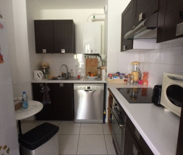 Location Appartement 4 pièces 77m² TOURS 37100 - Photo 2