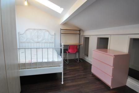 5 bedroom end of terrace house to rent - Photo 2