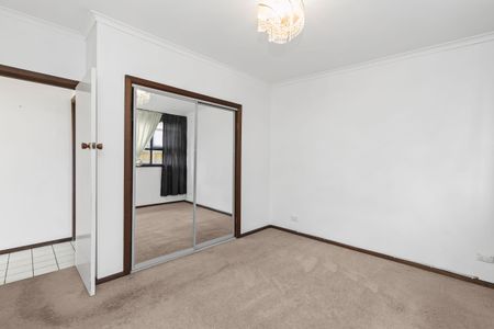 Unbeatable location! - Photo 2