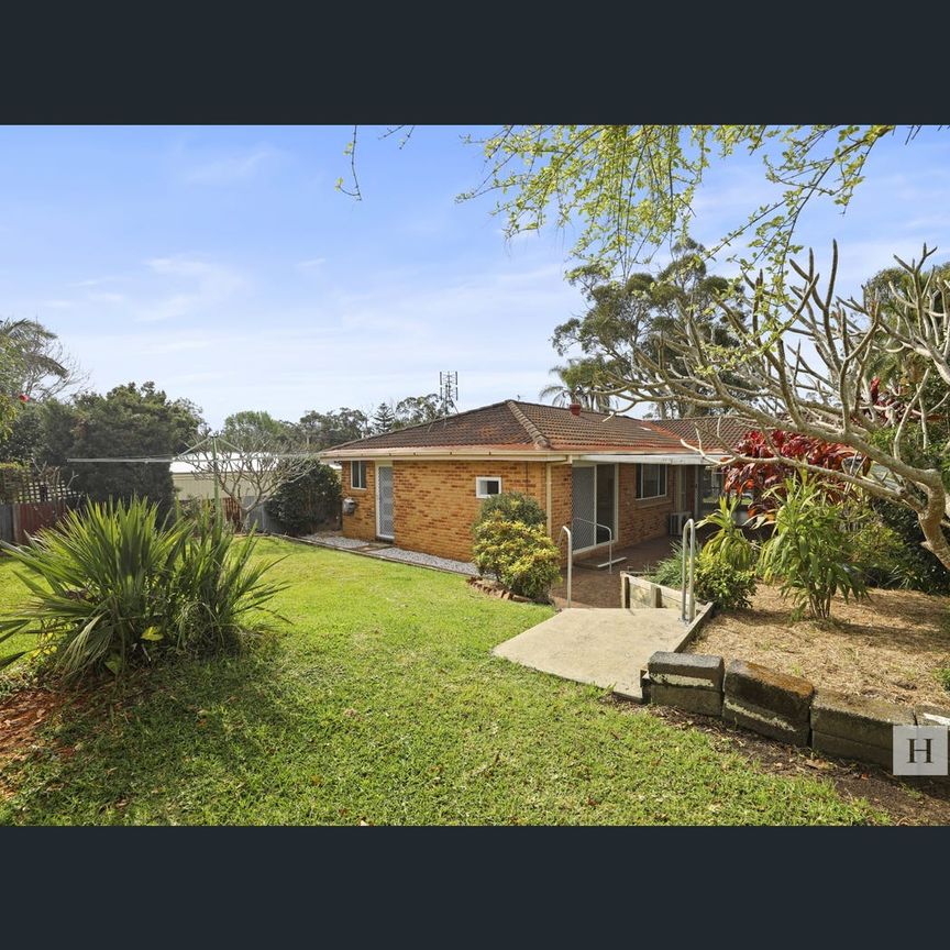 4 Ulooloo Rd, Gwandalan, NSW 2259 - Photo 1