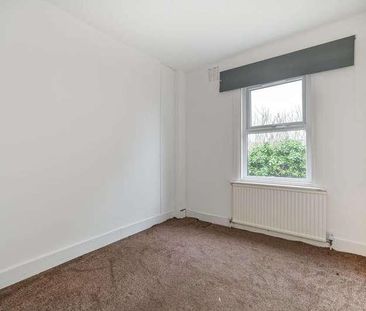 Hounslow Avenue, Hounslow, TW3 - Photo 4