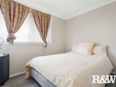 PRIME LOCATION - Photo 3