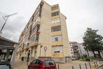 Apartamento T2 em Lisboa