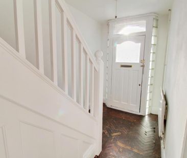 3 bedroom semi-detached house to rent - Photo 6