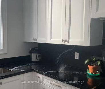 43 Page Avenue #Walkout basement Room2 - Photo 4