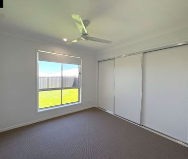 Spacious 4-Bedroom Home Perfect for the Modern Family - Photo 4