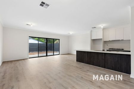 Brand new build - Photo 5