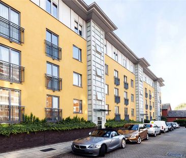 3 bedroom flat to rent - Photo 5