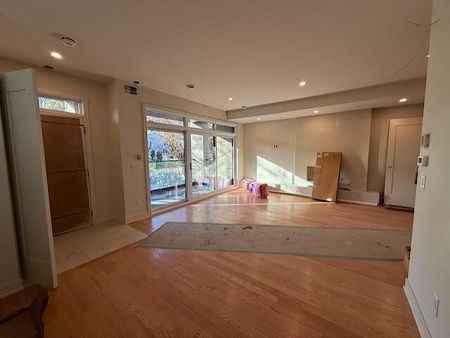 512-514 Roosevelt Ave - Photo 5