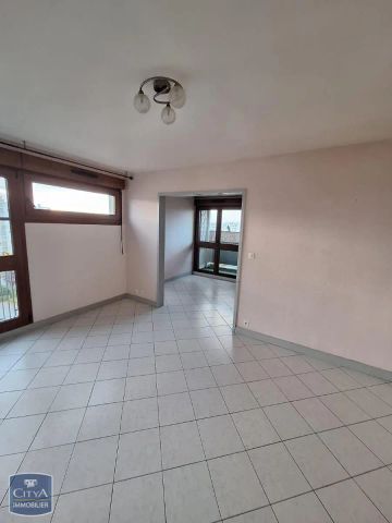 Appartement à louer 4 pièces 71.7m² - Photo 2