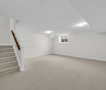 For Lease - 2526 Esprit Drive, Orleans - Cumberland and Area, Ontario - Photo 2