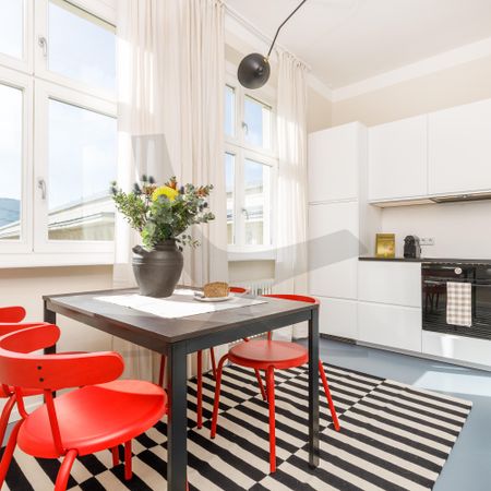 Sunlight on Berlin (max. Mietzeit 6 Mon.) - Photo 5