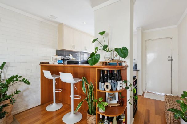 Where Location Meets Lifestyle - Walk to Everything! - Photo 1