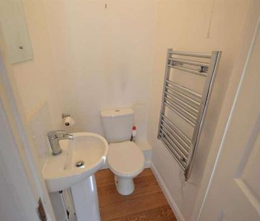 Broom Hill, Halstead, CO9 - Photo 1